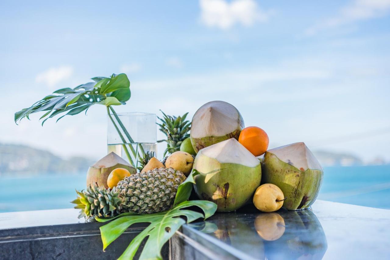 Oceanfront Beach Resort - Sha Extra Plus Patong المظهر الخارجي الصورة Fruits