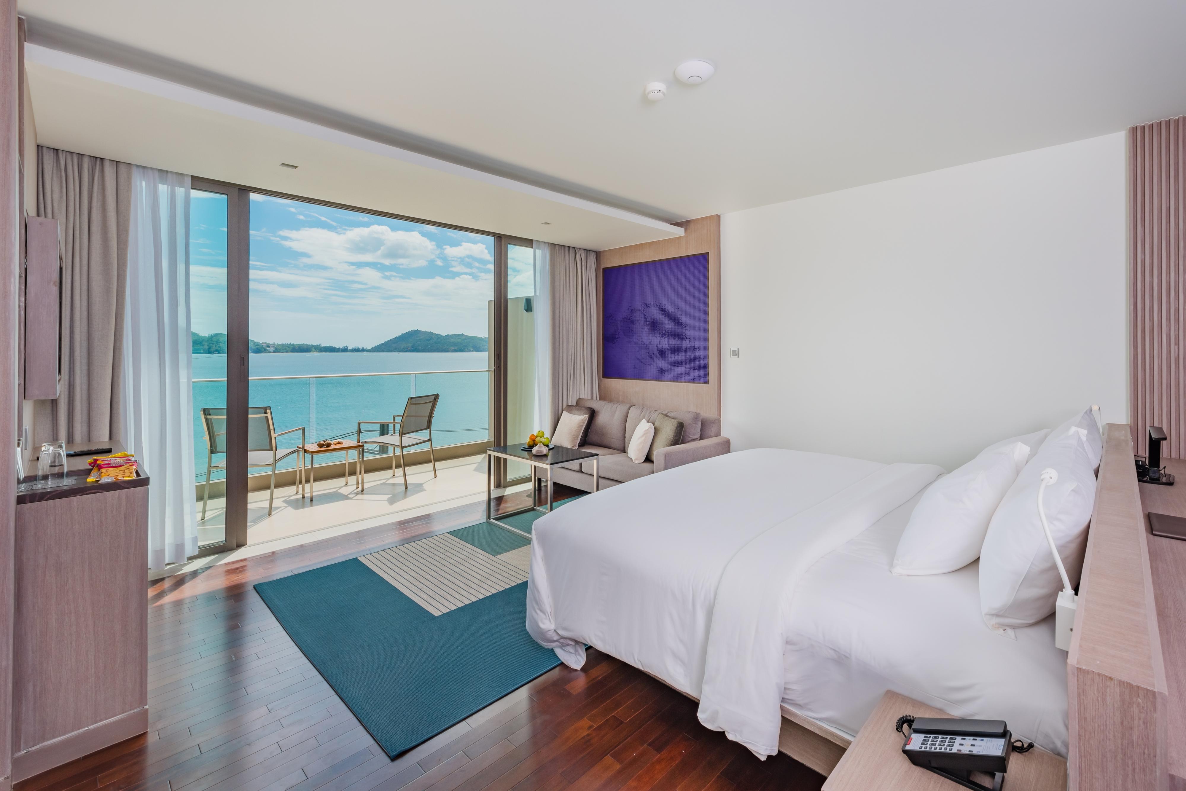 Oceanfront Beach Resort - Sha Extra Plus Patong المظهر الخارجي الصورة Deluxe Ocean View